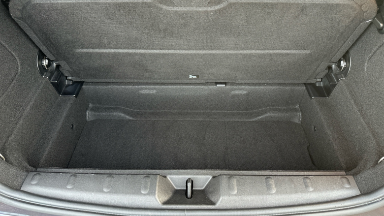 MINI Hatchback 1.5 Cooper Exclusive Premium 3dr Auto Petrol Hatchback